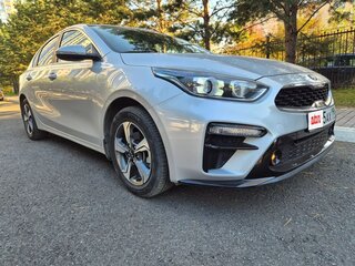 2020 Kia Cerato IV, серебристый, 1900000 рублей, вид 3