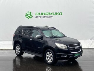2014 Chevrolet TrailBlazer II, чёрный, 1077000 рублей, вид 3