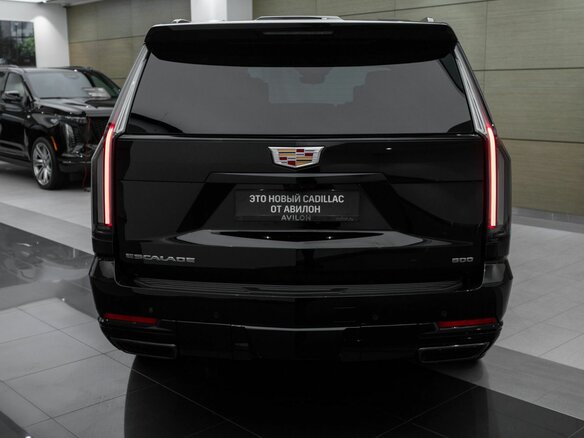 2026 Cadillac Escalade V Рестайлинг, чёрный, 21029900 рублей - вид 5