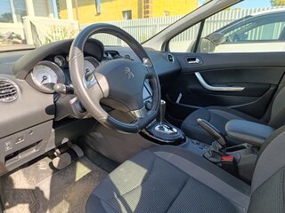 2017 Peugeot 408 I Рестайлинг, серебристый, 1050000 рублей, вид 5