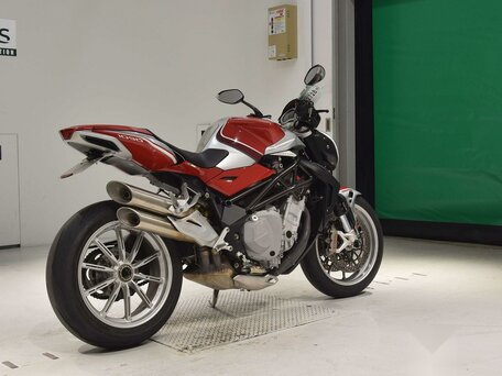 2014 MV Agusta Brutale 1090, красный, 719000 рублей, вид 5