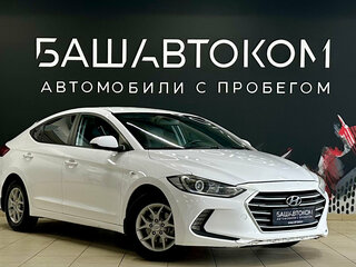 2016 Hyundai Elantra VI (AD), белый, 1300000 рублей, вид 3