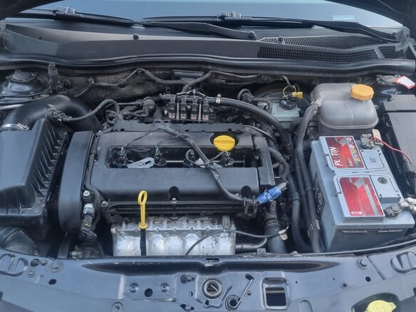 2010 Opel Astra H Рестайлинг, чёрный, 550000 рублей - вид 8