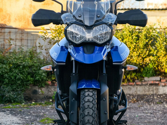 2015 Triumph Tiger 800, синий, 800000 рублей - вид 5