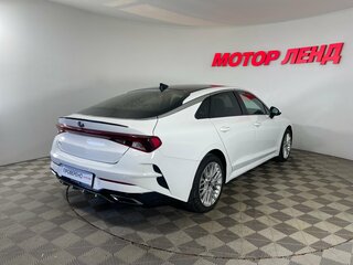 2020 Kia K5 III, белый, 1750000 рублей, вид 4