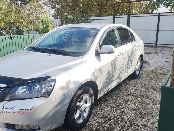 2011 Geely Emgrand EC7, серый, 470000 рублей
