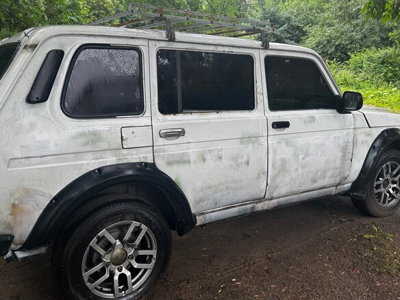 2014 Lada (ВАЗ) 2131 (4x4) 213105 I, белый, 350000 рублей - вид 5