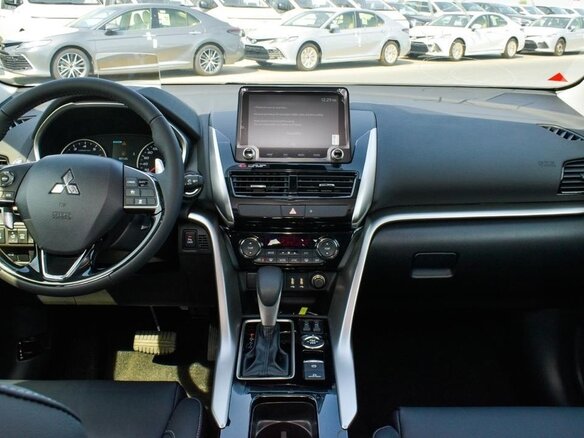 2026 Mitsubishi Eclipse Cross I Рестайлинг, белый, 3660000 рублей - вид 6