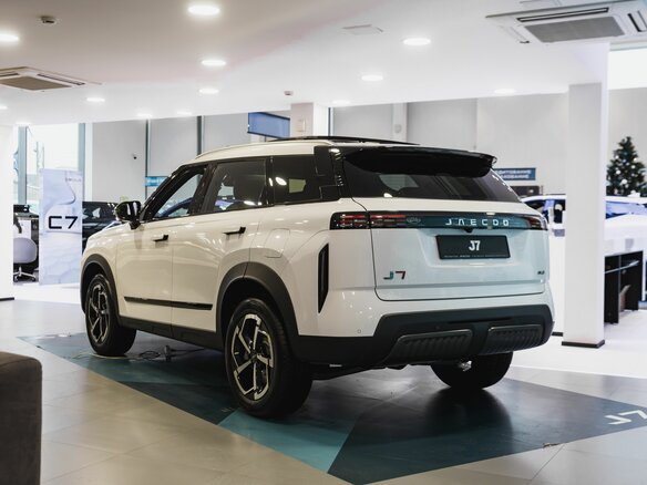 2026 Jaecoo J7 I Рестайлинг, белый, 3119000 рублей - вид 3