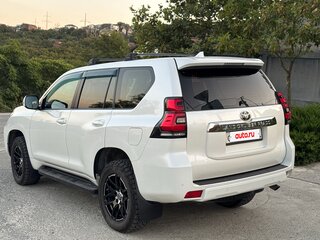 2018 Toyota Land Cruiser Prado 150 Series Рестайлинг 2, белый, 3920000 рублей, вид 2