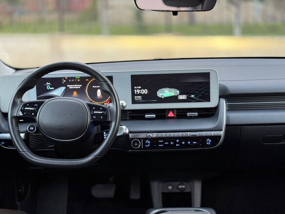 2022 Hyundai IONIQ 5 Long Range I, чёрный - вид 9