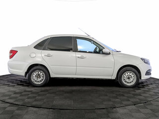 2024 Lada (ВАЗ) Granta I Рестайлинг, белый, 635000 рублей, вид 4