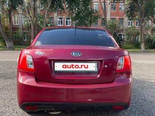 2011 Kia Rio II Рестайлинг, красный, 450000 рублей, вид 4