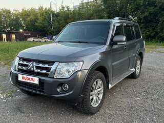 2013 Mitsubishi Pajero IV Рестайлинг 1, серый, 2505000 рублей, вид 1