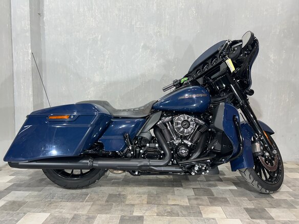 2018 Harley-Davidson Street Glide Special, синий, 1735000 рублей