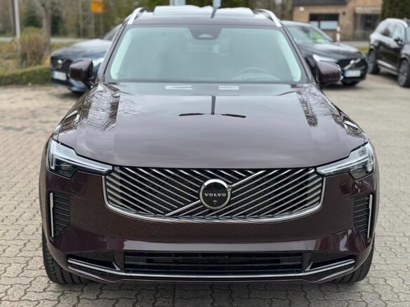 2025 Volvo XC90 B5 II Рестайлинг 2, коричневый, 8150000 рублей - вид 1