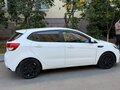 2015 Kia Rio III Рестайлинг, белый, 1100000 рублей - вид 2