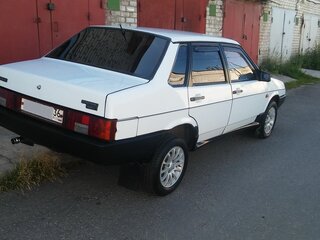 2000 Lada (ВАЗ) 21099, белый, 400000 рублей, вид 4