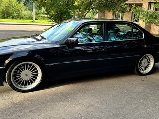 2000 BMW 7 серии Long 740Li III (E38) Рестайлинг, чёрный, 4200000 рублей, вид 4