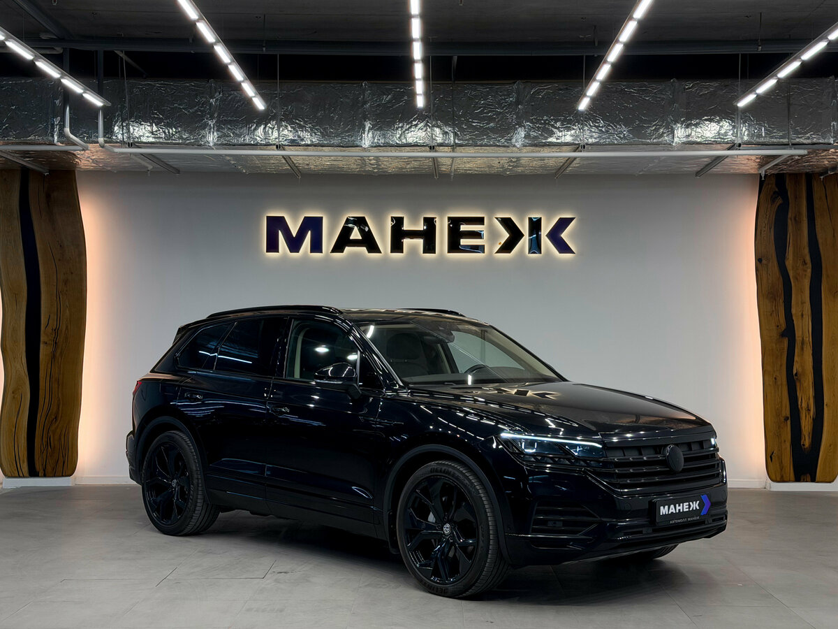Открыть фотографии: Volkswagen Touareg III