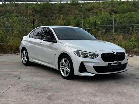 2022 BMW 1 серии 120i III (F52) Рестайлинг, белый, 1797000 рублей, вид 1