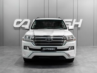 2016 Toyota Land Cruiser 200 Series Рестайлинг 2, белый, 5250000 рублей, вид 3