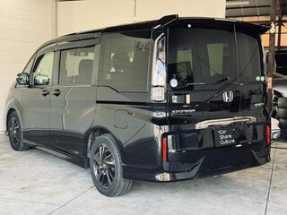 2019 Honda Stepwgn Spada V Рестайлинг, чёрный, 1636069 рублей, вид 4