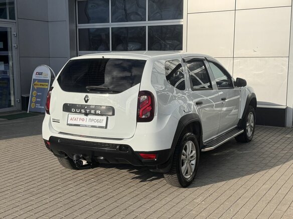 2017 Renault Duster I Рестайлинг, белый, 830000 рублей - вид 6