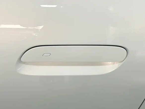 2026 Leapmotor A10 39.8 kWh, серебристый, 1708011 рублей - вид 13