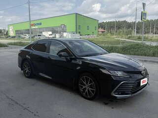2021 Toyota Camry VIII (XV70) Рестайлинг, чёрный, 2900000 рублей, вид 2