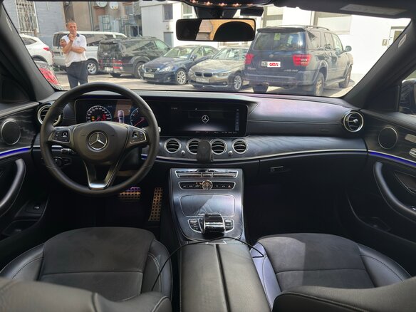 2018 Mercedes-Benz E-Класс 200 V (W213, S213, C238), чёрный - вид 10