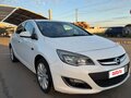 2012 Opel Astra J Рестайлинг, белый, 680000 рублей - вид 2