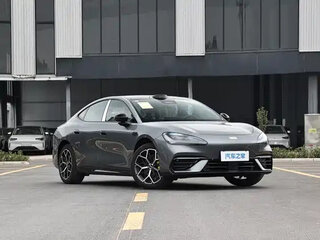 2026 Geely Galaxy TT, серый, 4877206 рублей, вид 3