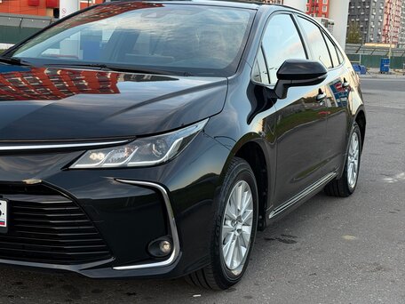 2020 Toyota Corolla XII (E210), чёрный, 1759000 рублей, вид 3
