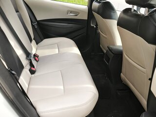 2020 Toyota Corolla Sporty XII (E210), белый, 2285000 рублей, вид 3