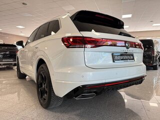 2025 Volkswagen Touareg III Рестайлинг, белый, 9890960 рублей, вид 1