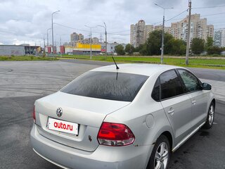 2011 Volkswagen Polo V, серебристый, 450000 рублей, вид 3