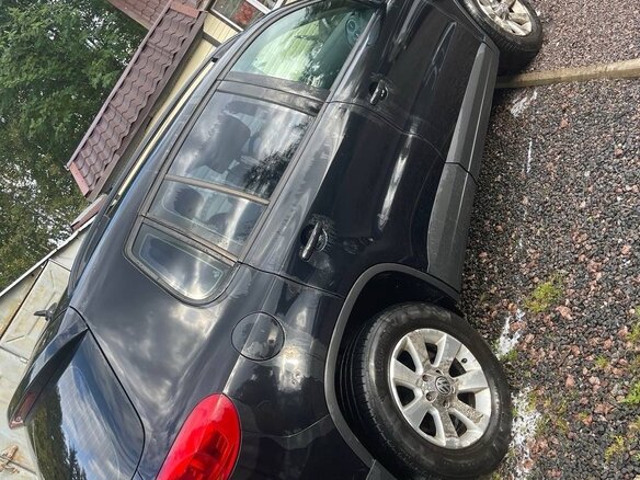 2011 Volkswagen Tiguan I Рестайлинг, чёрный, 729000 рублей - вид 7