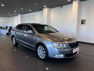 2011 Skoda Superb II, серый, 695000 рублей, вид 1