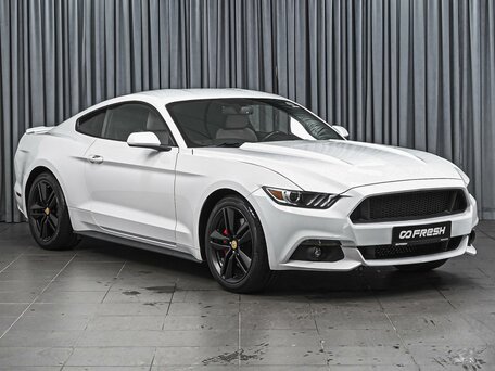 Ford Mustang VI