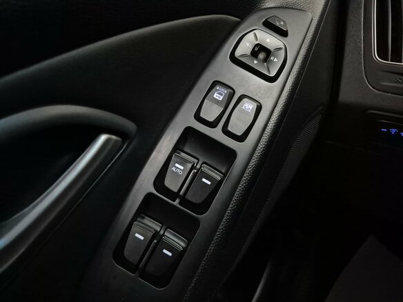 2011 Hyundai ix35 I, серебристый, 1110000 рублей - вид 7