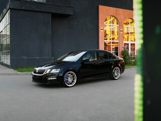 2018 Skoda Octavia III (A7) Рестайлинг, чёрный, 1675000 рублей, вид 2