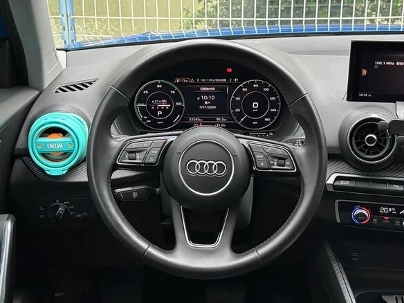2019 Audi Q2 L e-tron I, синий, 1470000 рублей - вид 22