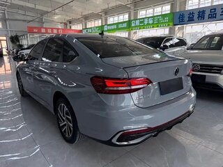 2022 Volkswagen Lavida III Рестайлинг, серый, 1750000 рублей, вид 2