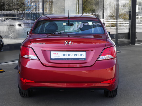 2016 Hyundai Solaris I Рестайлинг, красный, 998000 рублей - вид 5