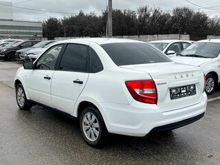 2019 Lada (ВАЗ) Granta I Рестайлинг, белый, 428000 рублей, вид 4