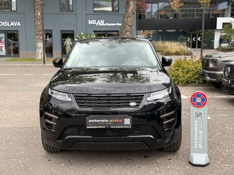 2025 Land Rover Range Rover Evoque P250 MHEV Long II Рестайлинг, зелёный, 5340000 рублей, вид 2