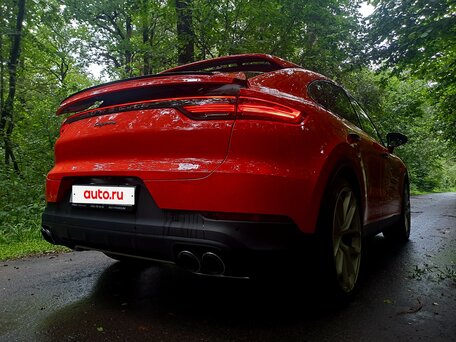 2019 Porsche Cayenne Coupé III, оранжевый, 7290000 рублей, вид 4