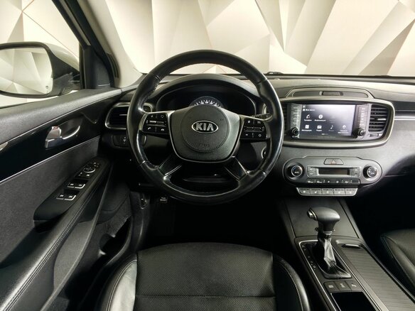 2018 Kia Sorento III Prime Рестайлинг, белый, 2339000 рублей - вид 19
