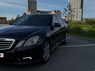 2010 Mercedes-Benz E-Класс 200 5G-Tronic IV (W212, S212, C207), чёрный, 1100000 рублей, вид 1